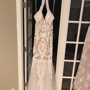 Evening gown or wedding dress
